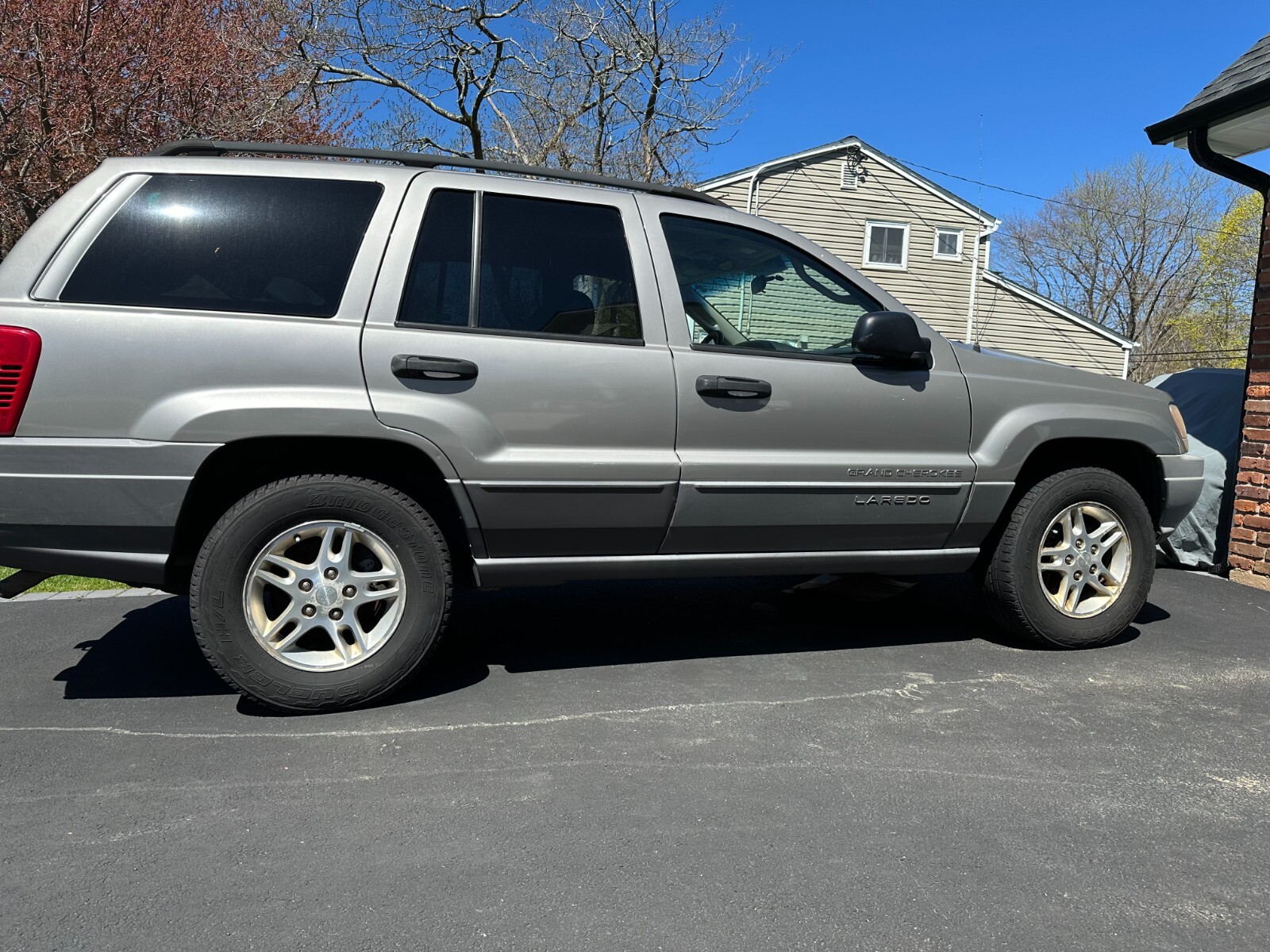 Owner Jeep Grand Cherokee Laredo 4.0l V6.