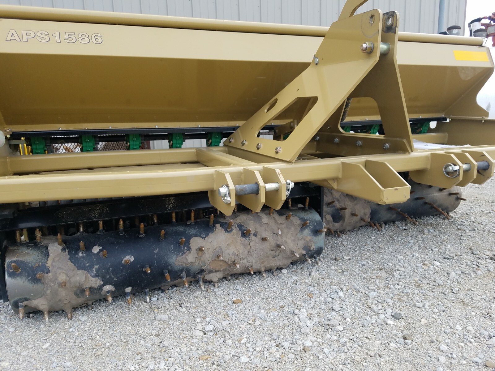 2018 LAND PRIDE APS 1586 USED ONCE