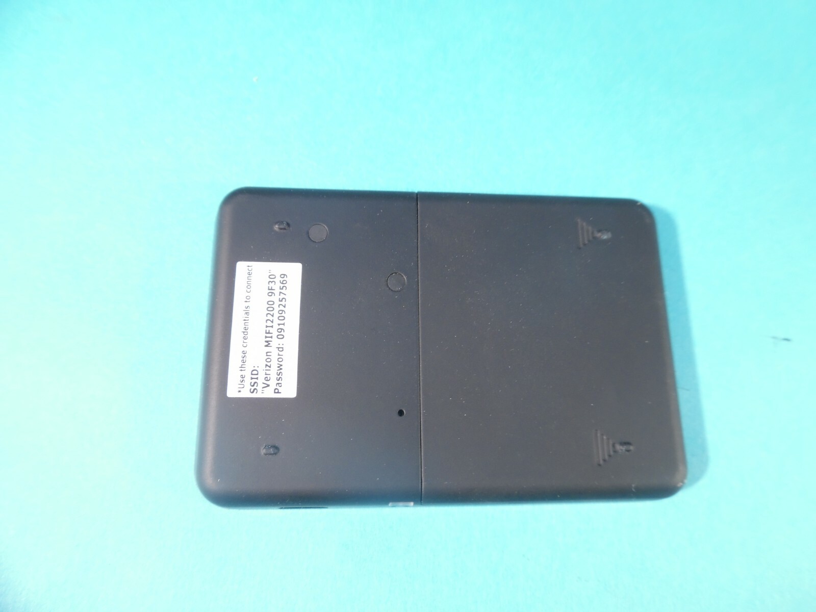 Verizon Wireless MiFi 2200 Intelligent Mobile Hotspot Modem