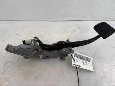 2019-2021 Subaru Forester Brake Pedal W/ Bracket Oem