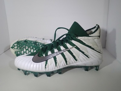 ee football cleats