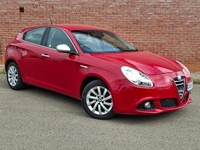 2015 65 Alfa Romeo Giullietta 1.6 JTD-M 120 Business Edition, 5 Door Manual.