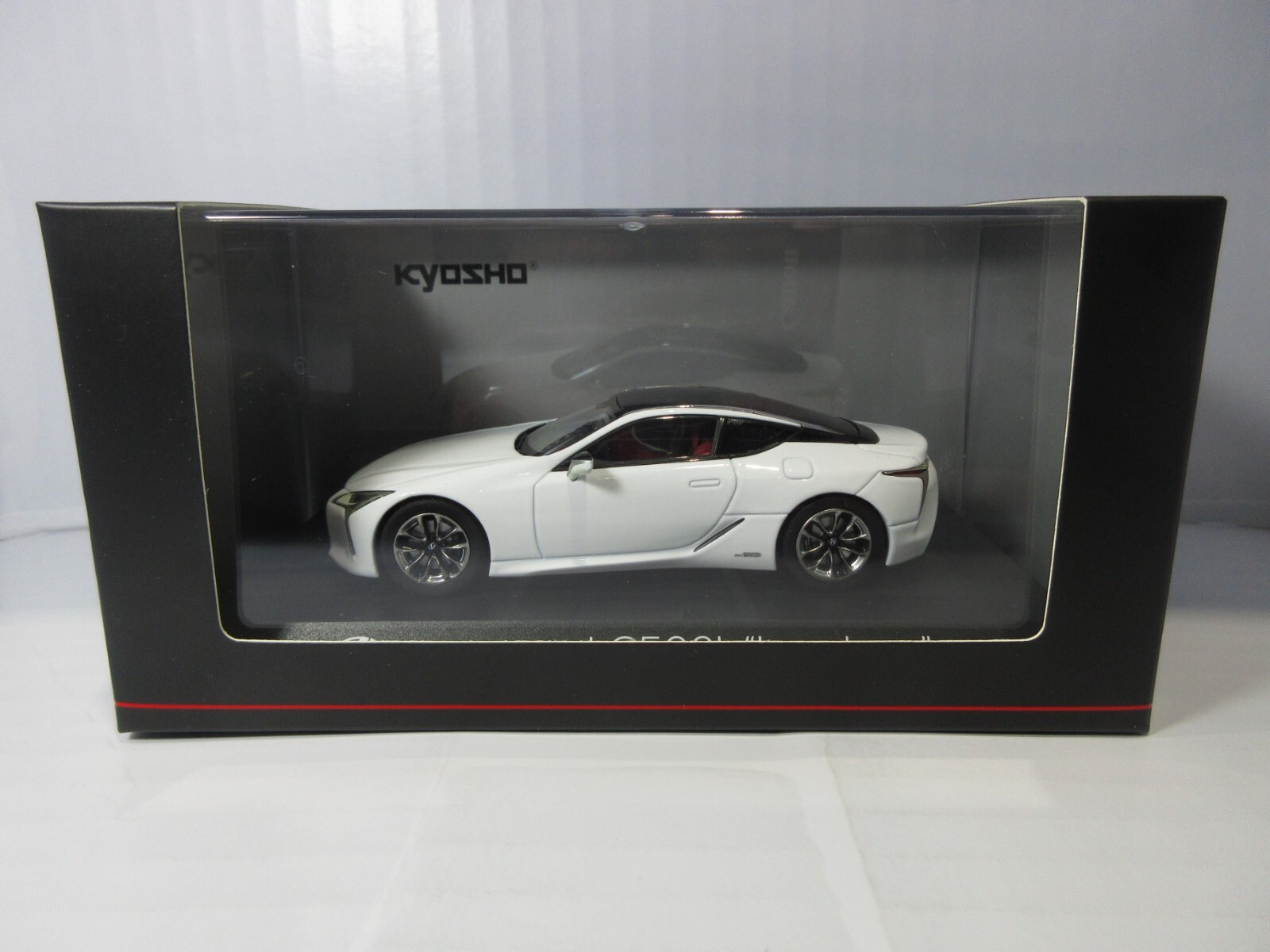 【KYOSHO】京商1/43スケールレクサス　LC500h\