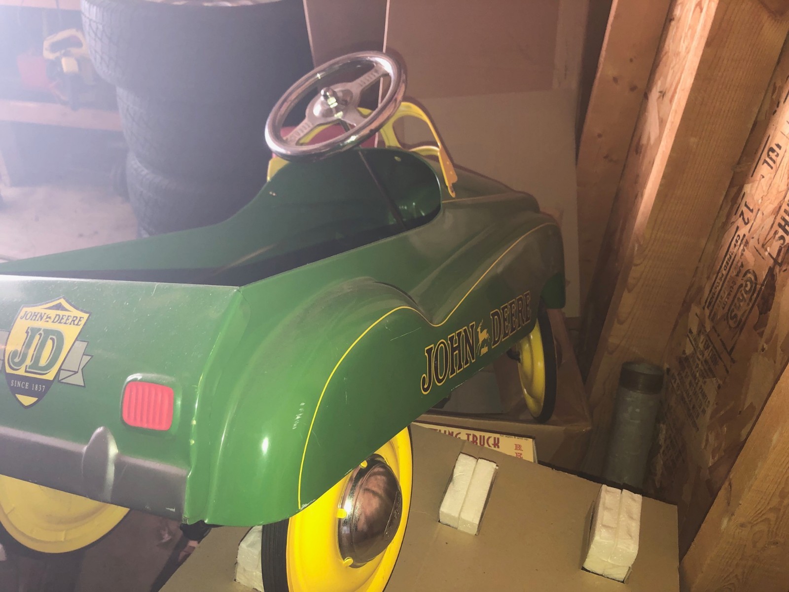 John Deere Gearbox Champion Pedal Car  *** LOCAL PICKUP ONLY