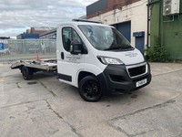 Peugeot Boxer 2.2 BlueHDi 335 S L2 Euro 6 (s/s) 2dr Diesel Manual