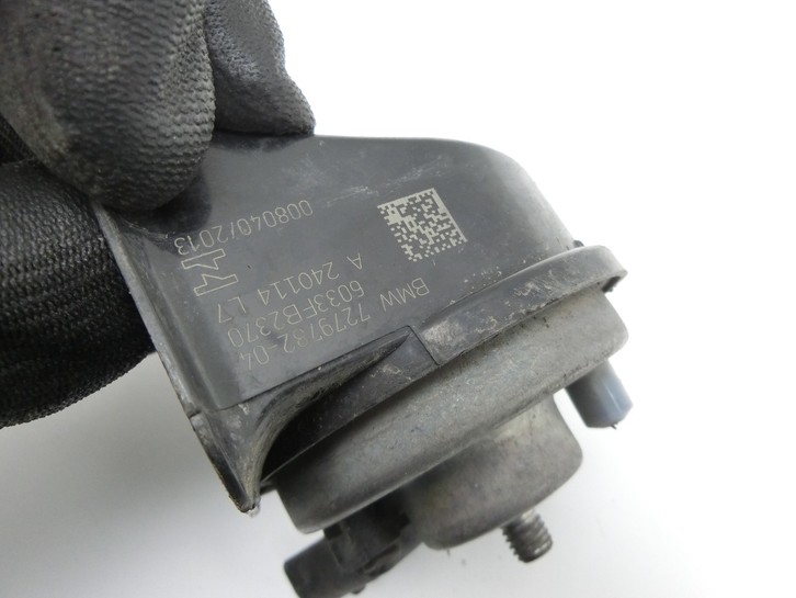 BMW 525d F10 13-17 Hupe Signalhorn Tiefton Fanfare BMW 525d F10 13-17 27.02.2014 7279782 61337279782 7279782-04... Bild 4