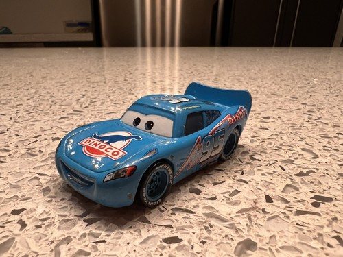 ミニカー Exclusive 95 Lightning McQueen ミニカー Exclusive 95 Lightning McQueen 2021 Disney Pixar