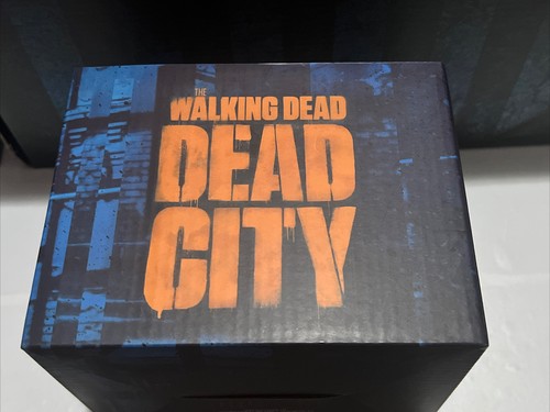 The Walking Dead Dead City Supply Drop Bundle Mug-Bobble head Snow Globe Figure