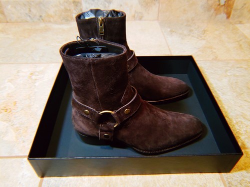 Saint Laurent Wyatt 40 Harness Boots | YSL 39 | Ebano Brown Saint Laurent Wyatt 40 Harness Boots | YSL 39 | Ebano Brown