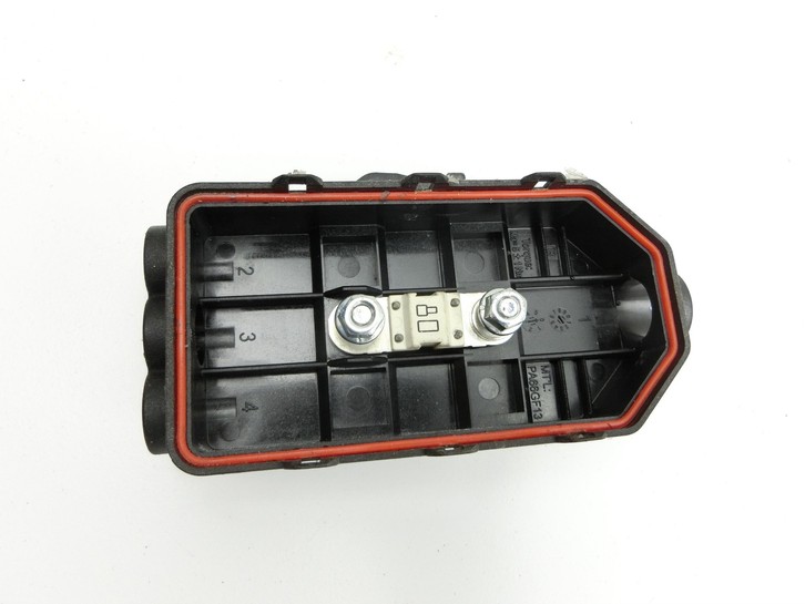 Porsche Panamera 970 10-16 3,6 220KW Sicherung Batteriestützpunkt Klemmpunkt Porsche Panamera 970 10-16 19.08.2011... Vorschau 2