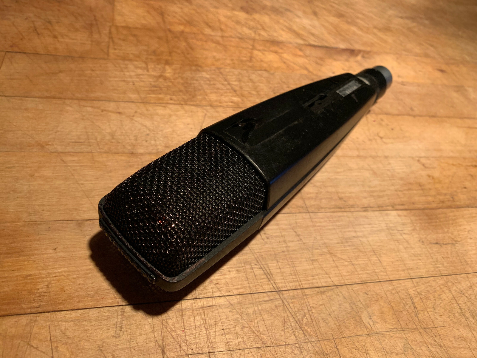 SENNHEISER 421 ll MICROPHONE- CLASSIC!
