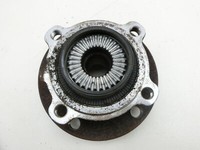 BMW F31 318D XDrive 12-15 Radnabe Links Vorne BMW F31 318D XDrive 12-15 11.12.2014 6867260 gebraucht Vorschau 6