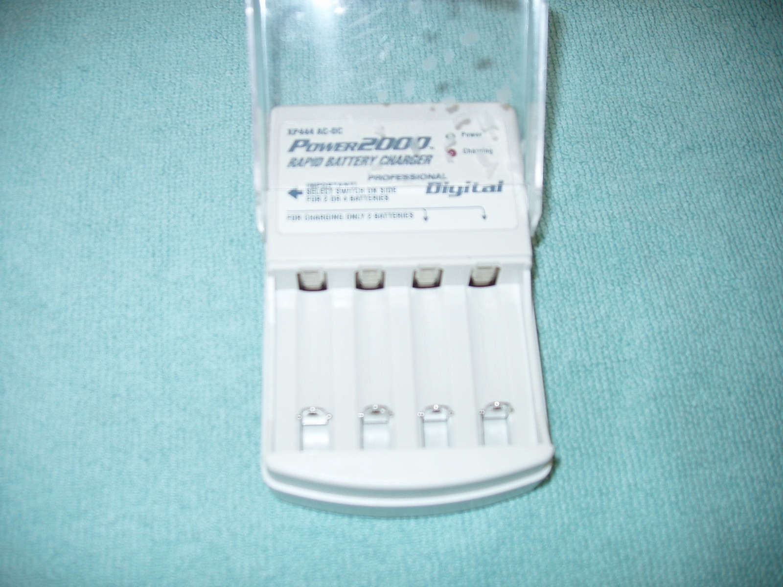 Power2000 Rapid Battery Charger NiMh Batteries XP444 With Adapter 12V 750mA