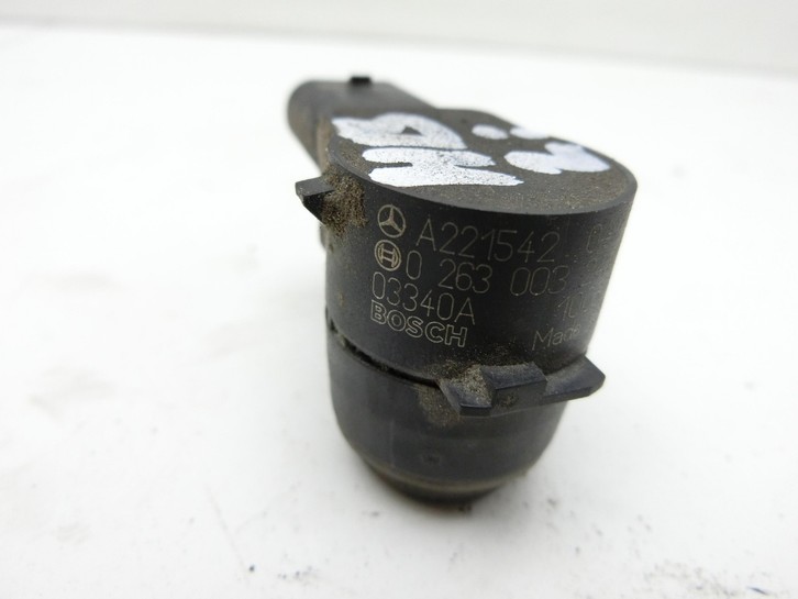 Mercedes C219 CLS 350 08-10 Abstands Sensor Parksensor PDC HB1 197 Mercedes C219 CLS 350 08-10 07.12.2010... Bild 4