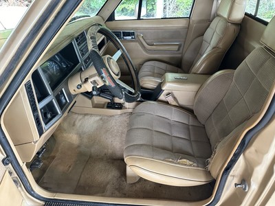 image 4 of interior
