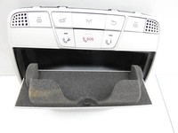 Mercedes W205 C180 14-19 Dachmodul Innenleuchte Schalter Bedieneinheit SOS Mercedes W205 C180 14-19 26.03.2015... Vorschau 6