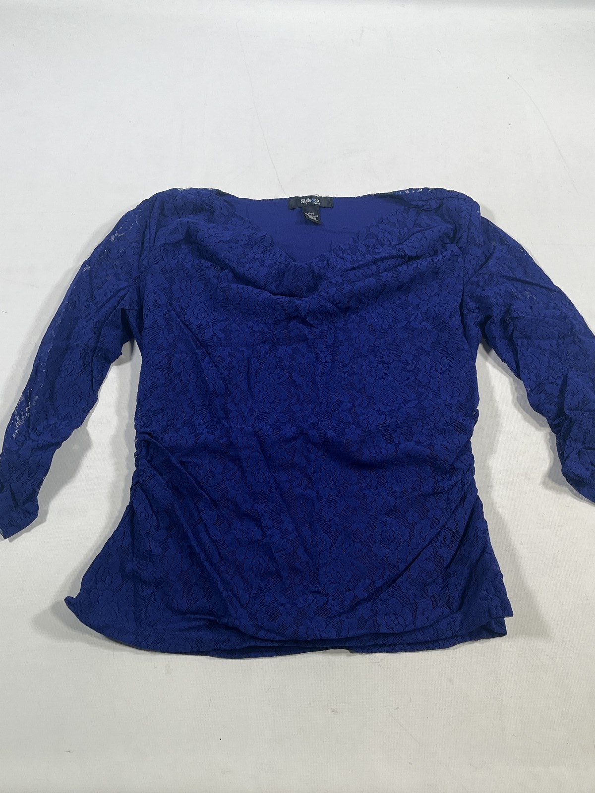 Womens Style & Co Petites Blue Lonog Sleeve Lace Style Top Medium M EUC