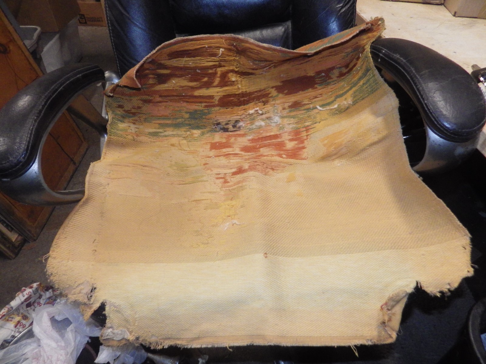 ANTIQUE VICTORIAN FURNITURE TAPESTRY STREET SCENCE ANIMALS PEOPLE USE REPURPOSE