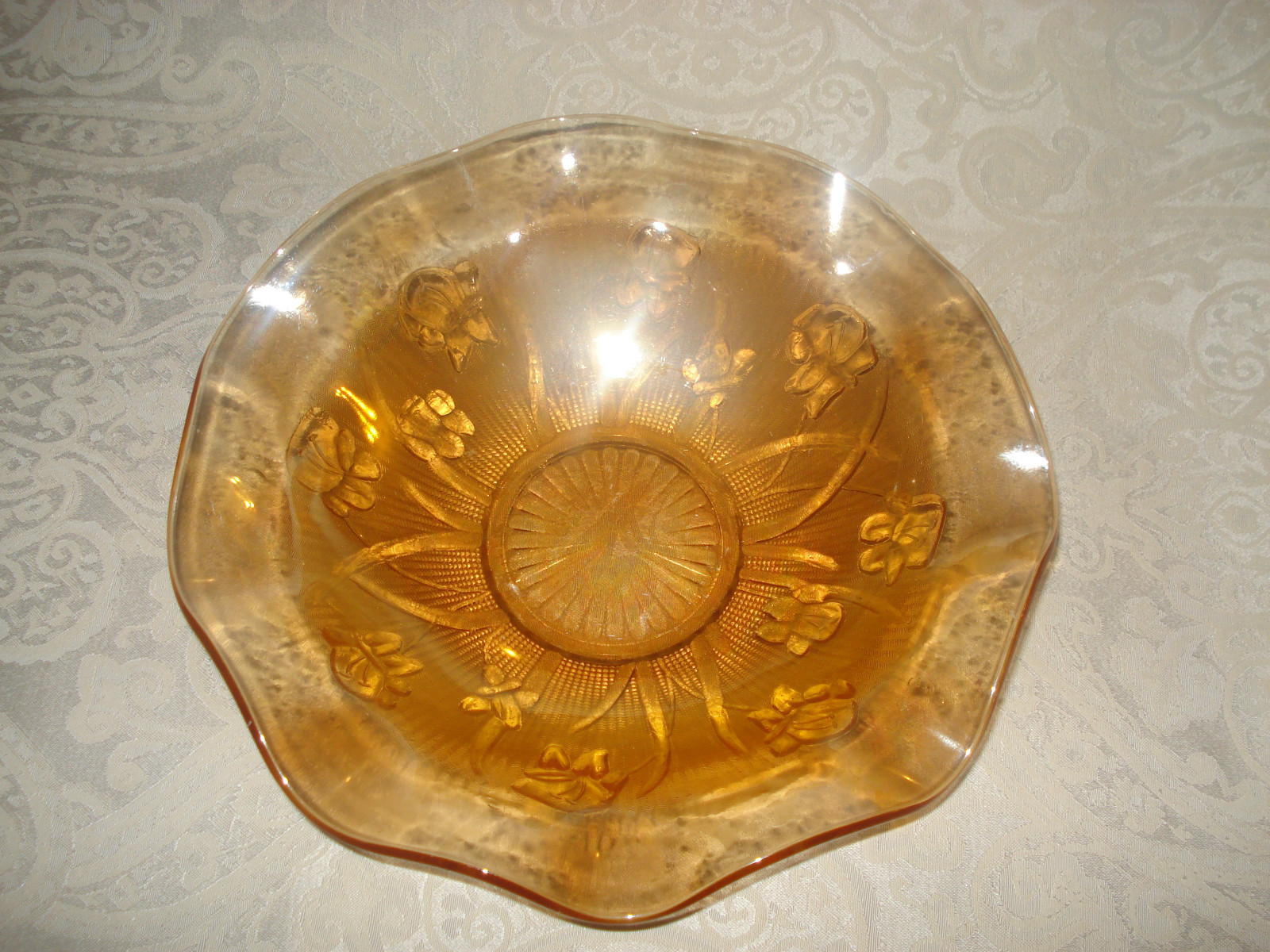 Vintage Iris and Herringbone Iridescent Carnival Ruffled 12