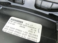 Mercedes W251 R300 07-10 Becherhalter Aschenbecher Ascher ohne Zigarettenanzünder Mercedes W251 R300 07-10... Vorschau 8