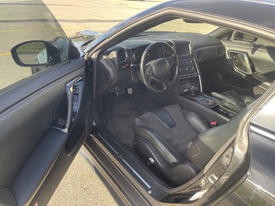 image 5 of interior