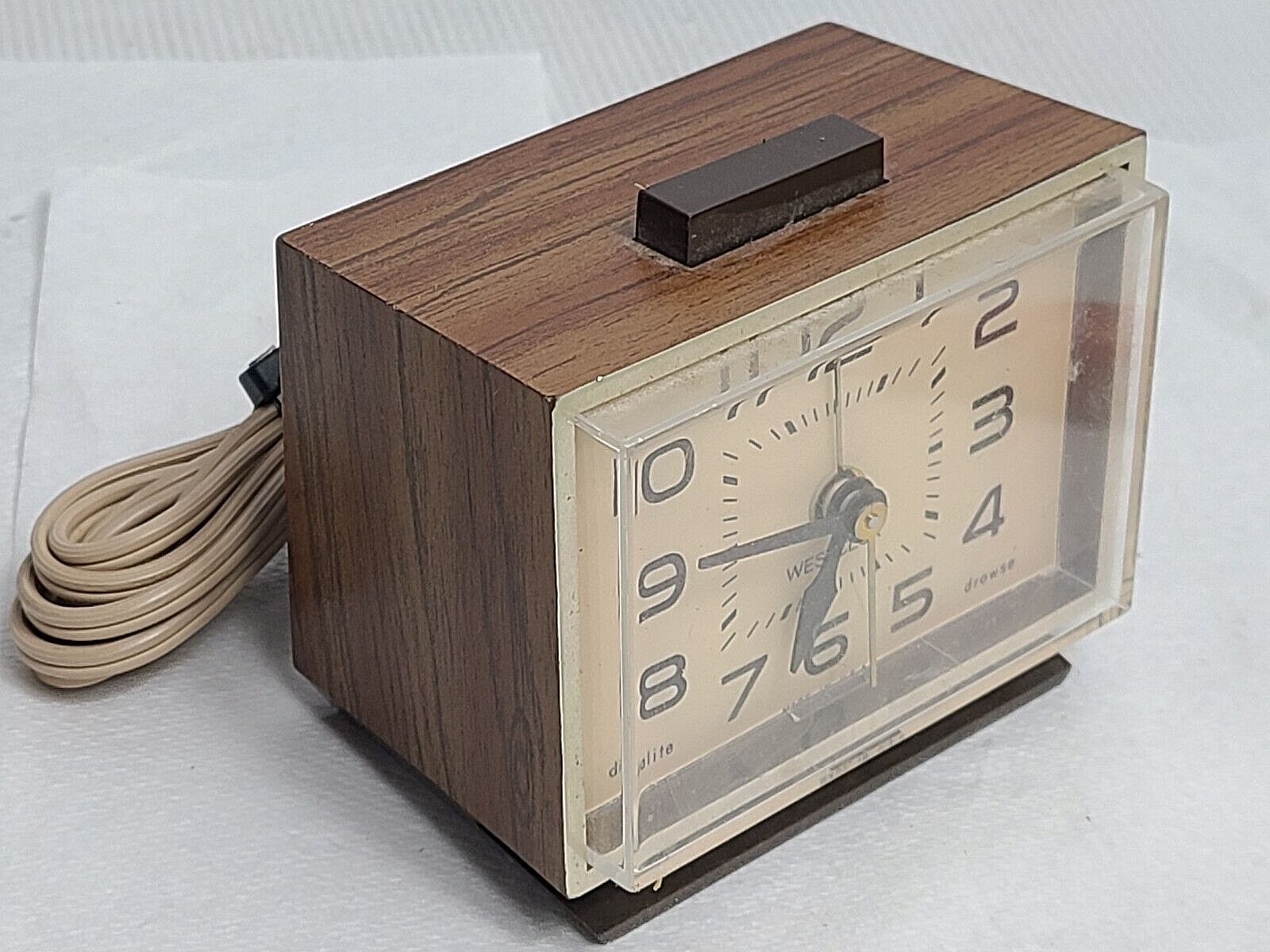 Vintage Westclox Drowse Dialite Model 22226 Alarm Clock Vintage Westclox Drowse Dialite Model 22226 Alarm Clock