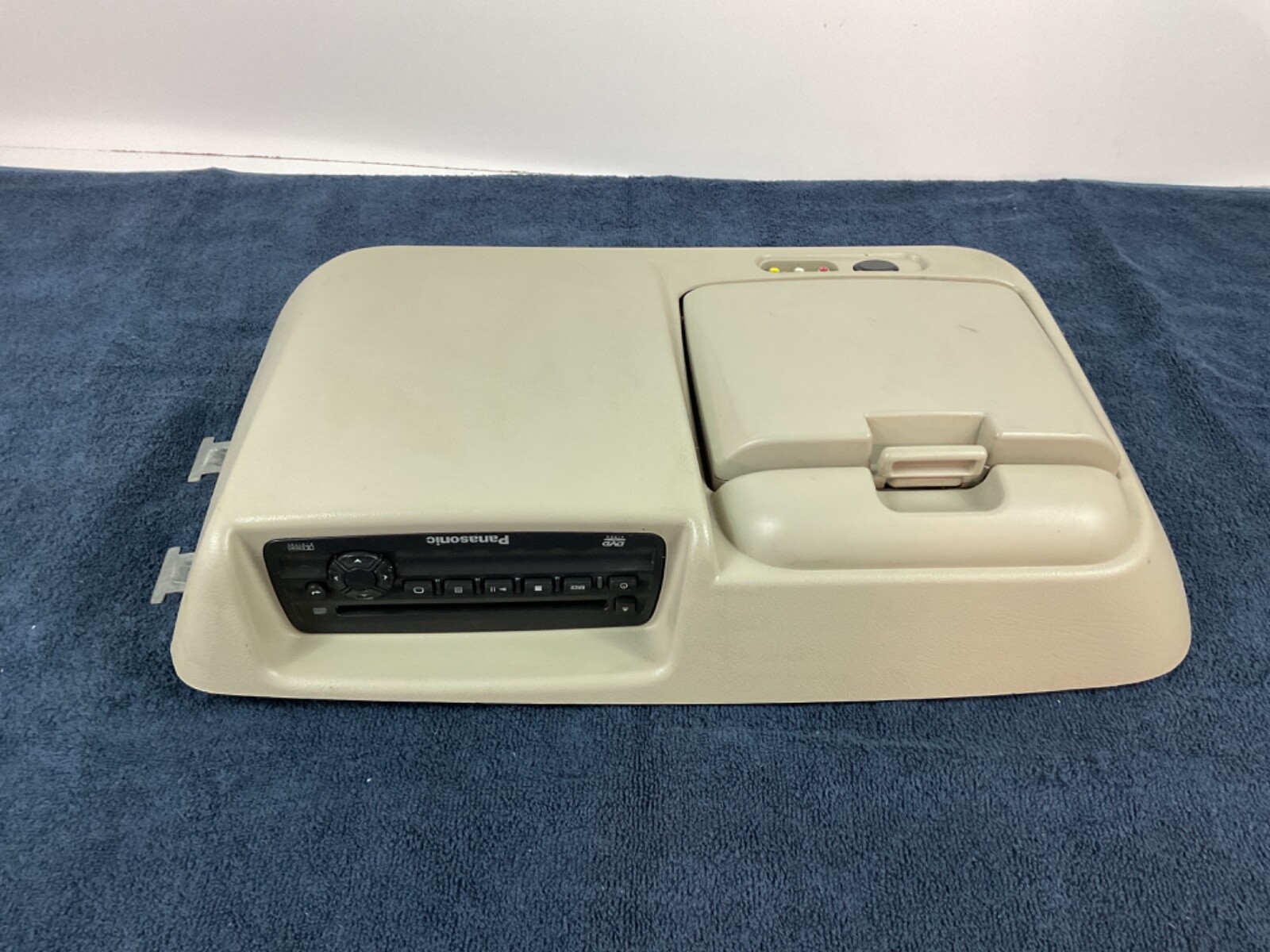 03 04 05 06 Chevrolet Tahoe Suburban GMC Yukon Overhead Roof