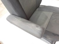 Ford Transit Custom 12-18 Kasten Sitz Fahrersitz Vorne Links mit Armlehne Ford Transit Custom 12-18 08.06.2015 gebraucht Vorschau 3