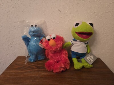Set Of Muppets Sesame Street  Plushes Kermit Cookie Monster Elmo