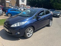 2011 Ford Fiesta 1.4 Zetec Hatchback 5dr Petrol Manual (133 g/km  94 bhp)
