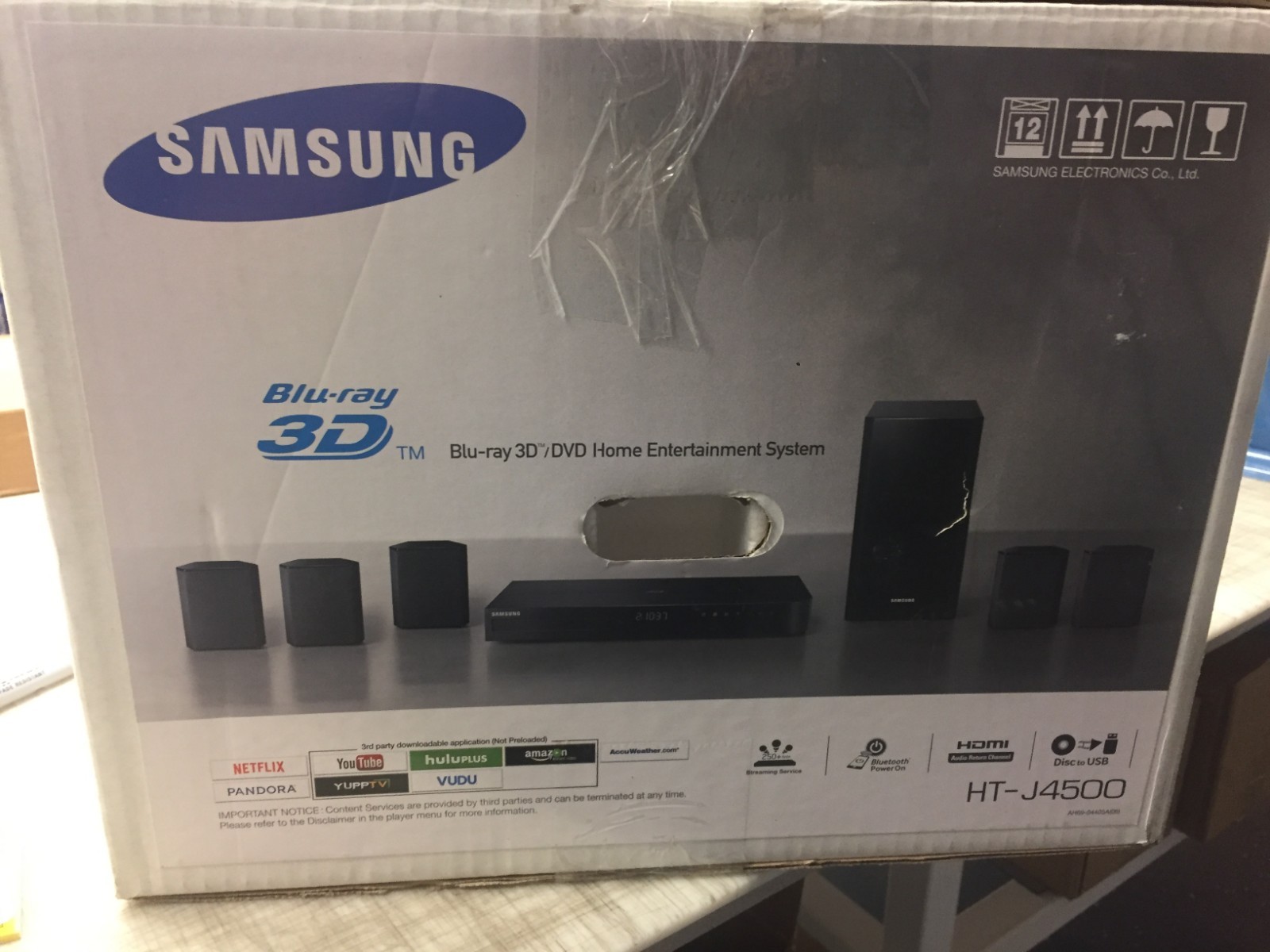 Samsung Blu-Ray 3D/DVD home entertainment system