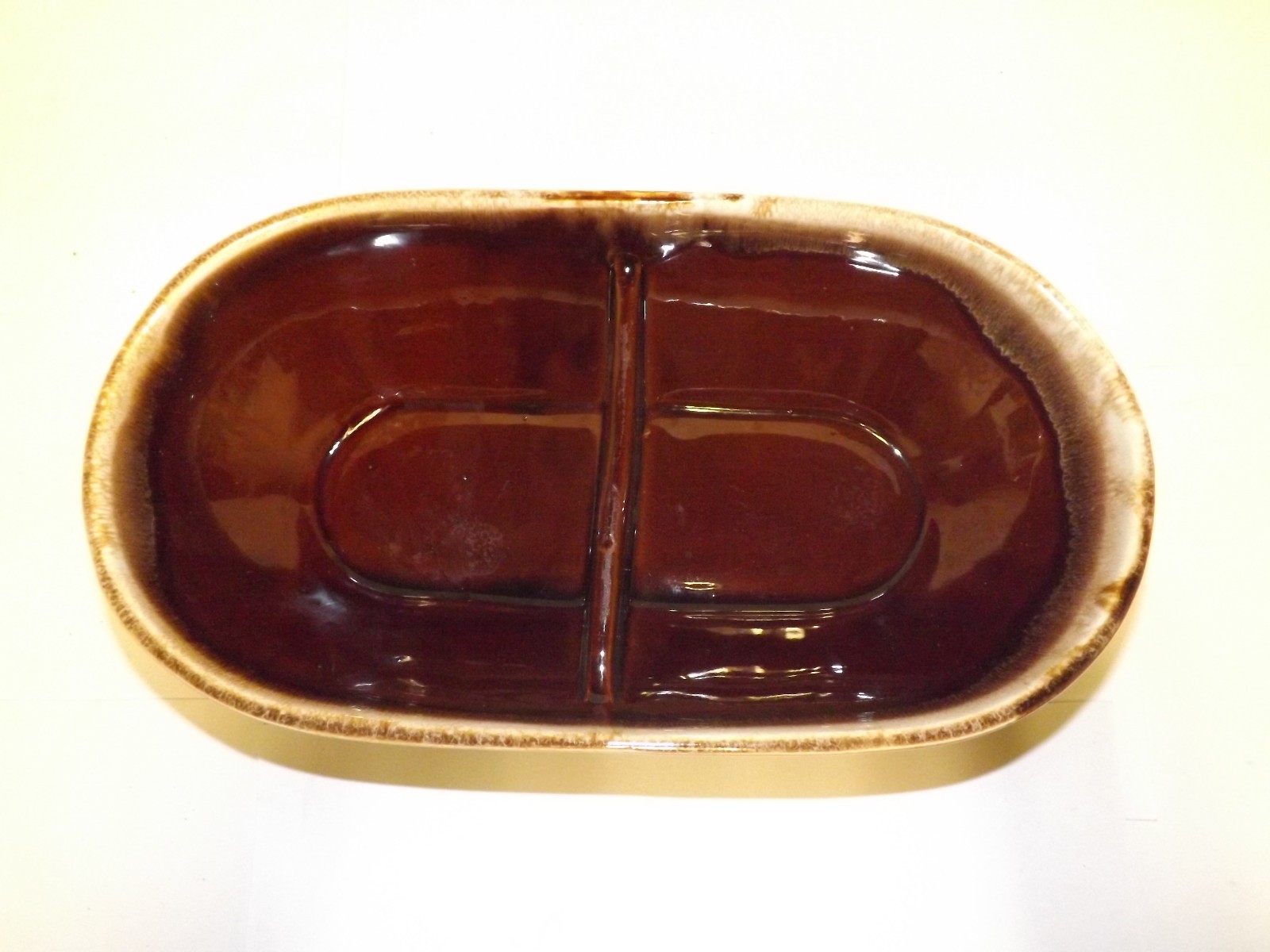 VINTAGE MCCOY USA #7038 POTTERY BROWN DRIP OVAL DIVIDED DISH BOWL
