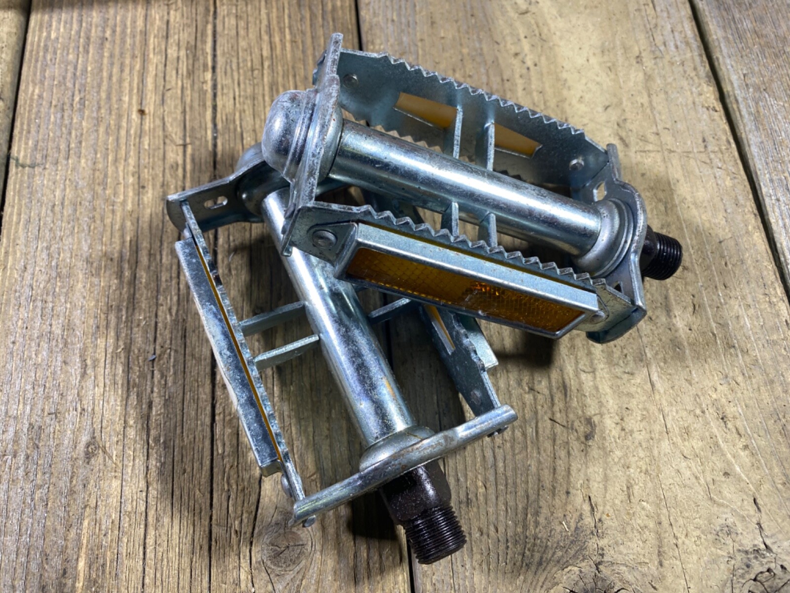 RAT TRAP PEDALS ペダル 1/2軸 old bmx RAT TRAP PEDALS ペダル 1/2軸 old bmx Vintage Bmx Rat Trap