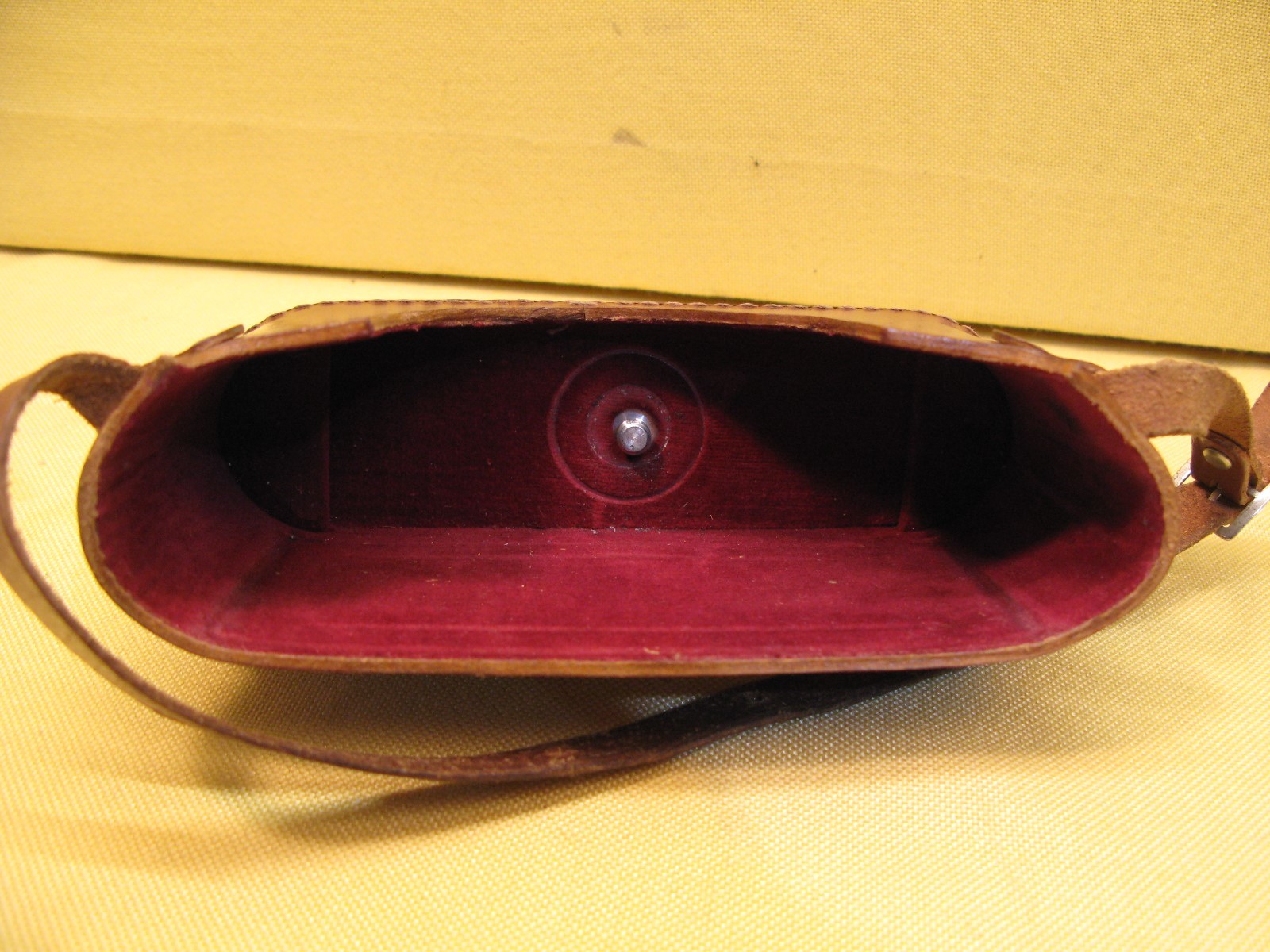 Vintage Wirgin edixa FLEX camera leather case bottom