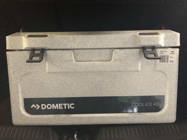 dometic 43l esky