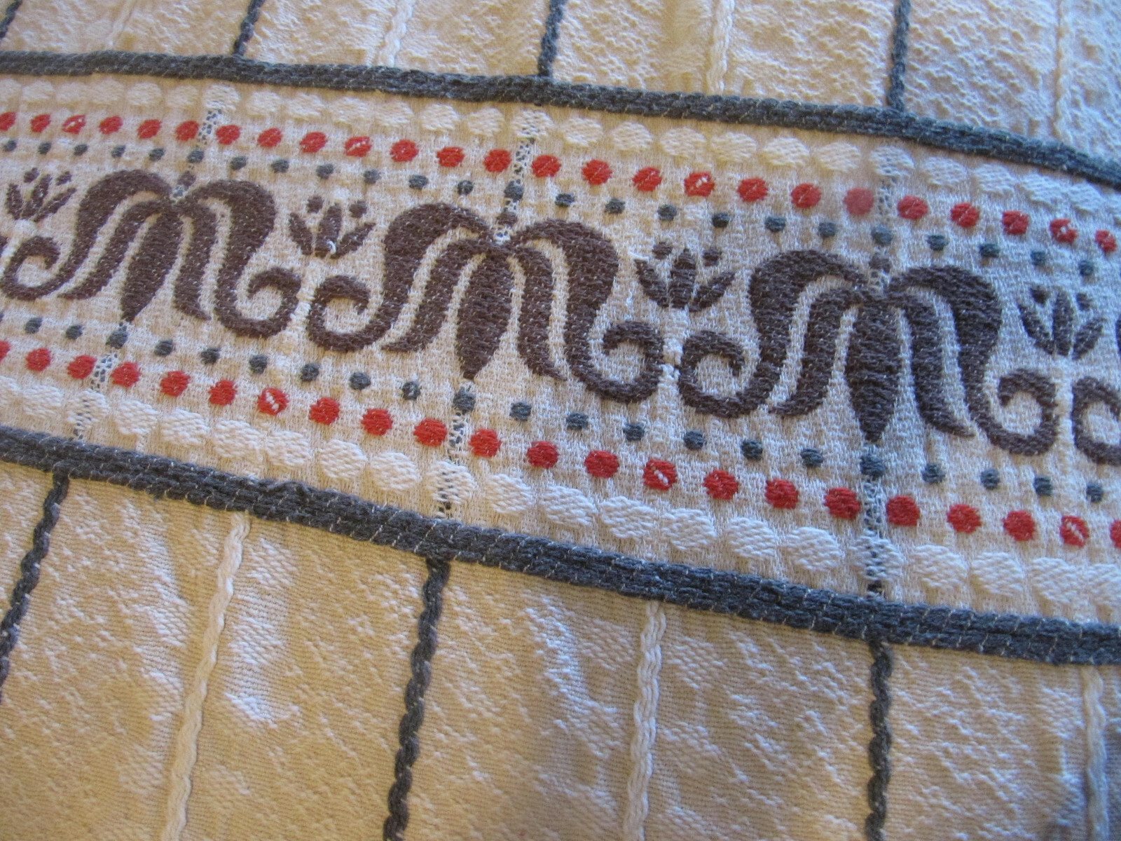 VINTAGE tan orange brown COTTON BLEND BEDSPREAD TWIN? 49 x 90