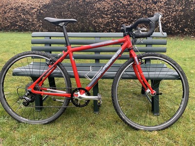 Islabike Luath 26 Bike