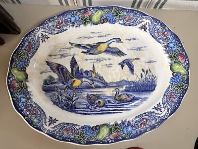 VINTAGE BLUE TRANSFERWARE DUCKS LAKE OVAL 18'' SCALLOPED PLATTER SEVERING FRUIT