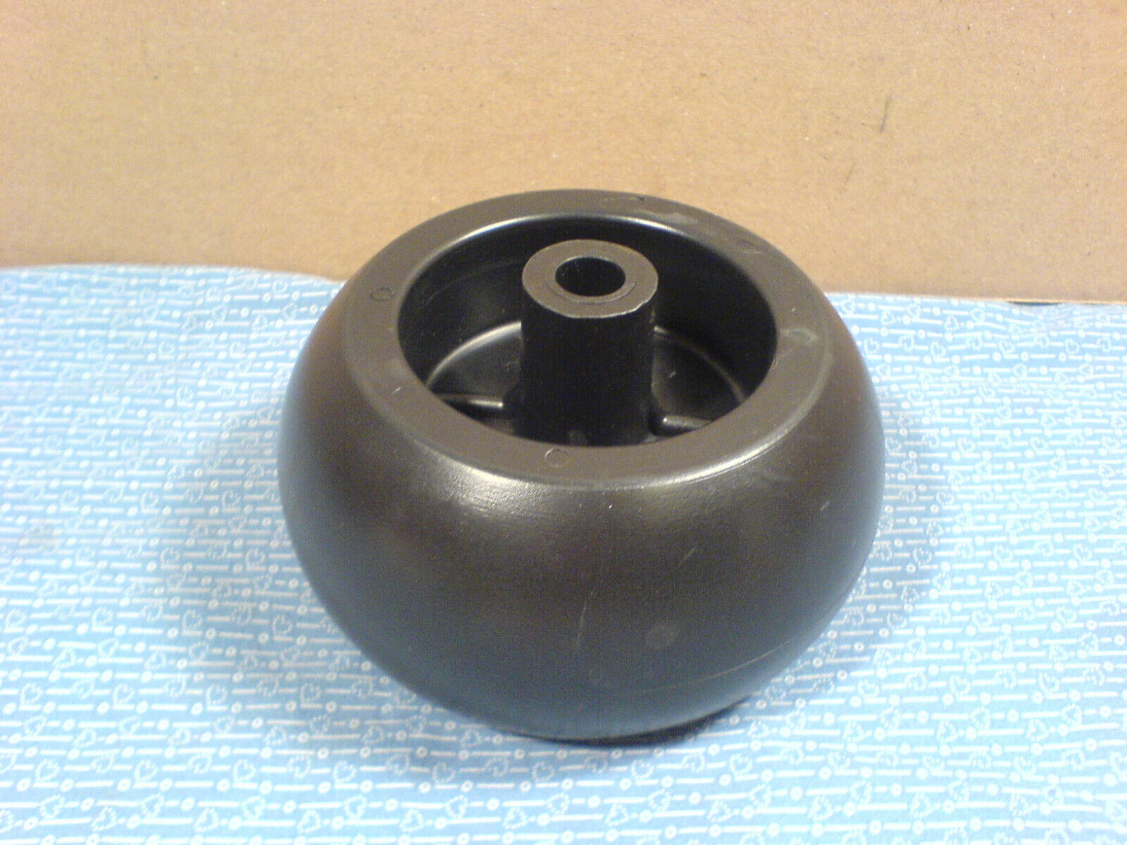 ROTARY 07-13445 MOWER DECK WHEEL. REPLACES HUSTLER 788166 ROTARY 07-13445 MOWER DECK WHEEL. REPLACES HUSTLER 788166