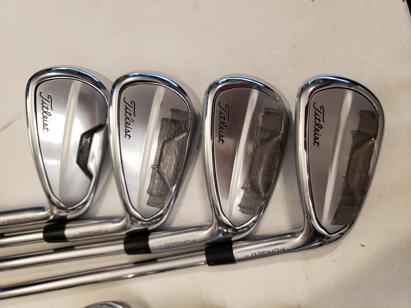 Used Titleist T200 2021 Iron Set (4-PW, GW) 8 Irons - KBS Tour 90 Reg - RH