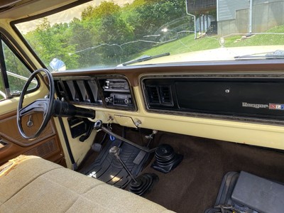 image 2 of interior