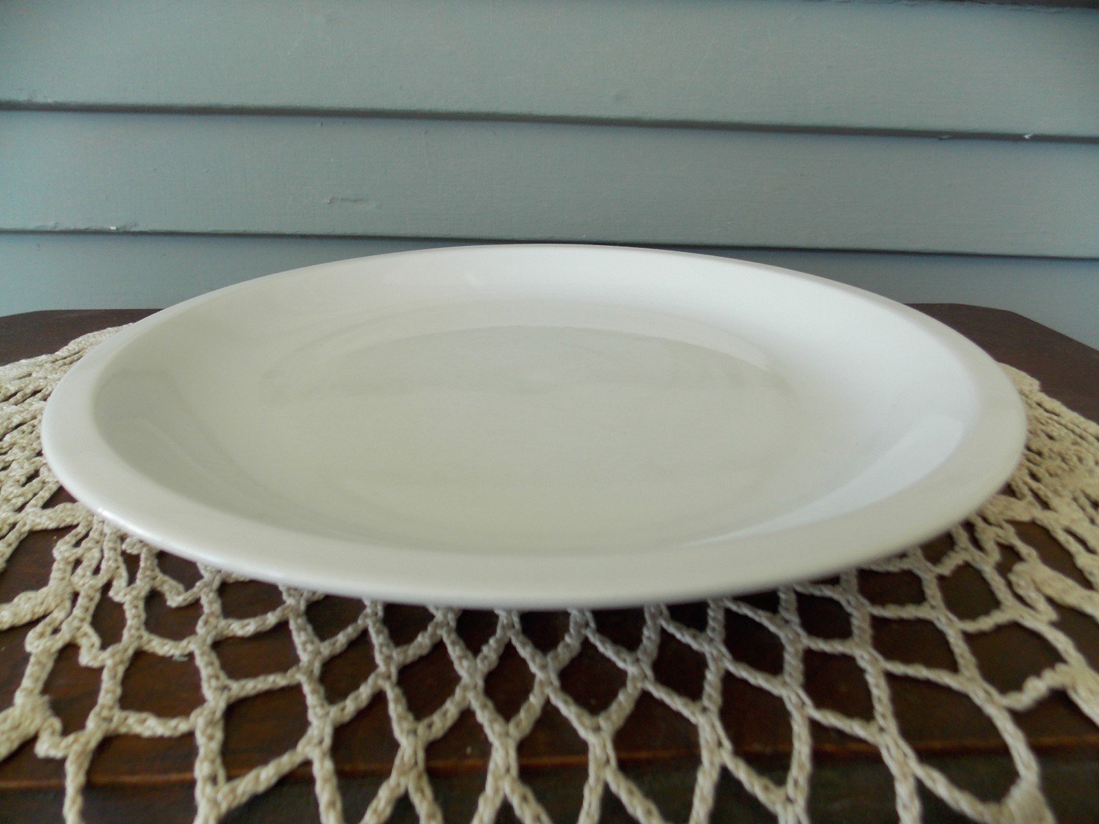 Vintage Midwinter Stoneware Glacier White 11