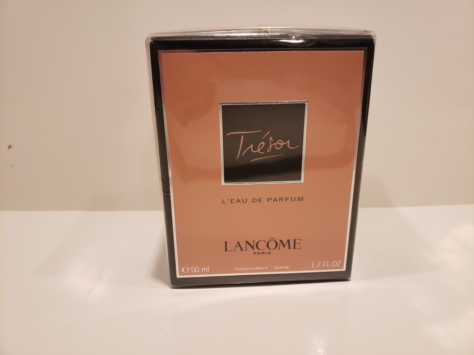 Lancome ~ Tresor ~ L'eau De Parfum ~ 1.7 Fl. oz ~ NIB/Sealed