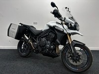 TRIUMH TIGER EXPLORER 1215 ** SCORPION EXHAUST - PANNIERS - CRUISE CONTROL **