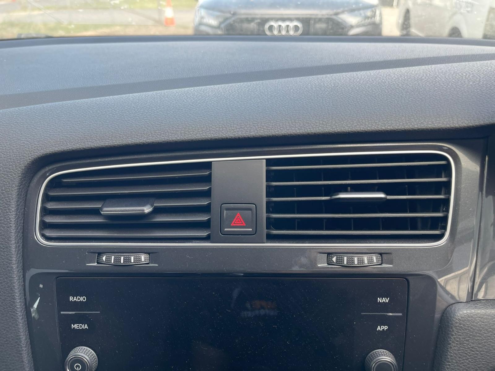 VOLKSWAGEN GOLF GEN 7 11/2012-08/2020 AC CONDENSER EXCLUDING R TYPE 1.4L PETROL - thumbnail 4