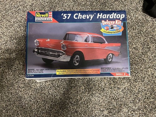 '57 Chevy Hardtop 1:24 スケール Revell、未開封品 57 Chevy Hardtop 1:24 スケール Revell、未開封品 57 Chevy