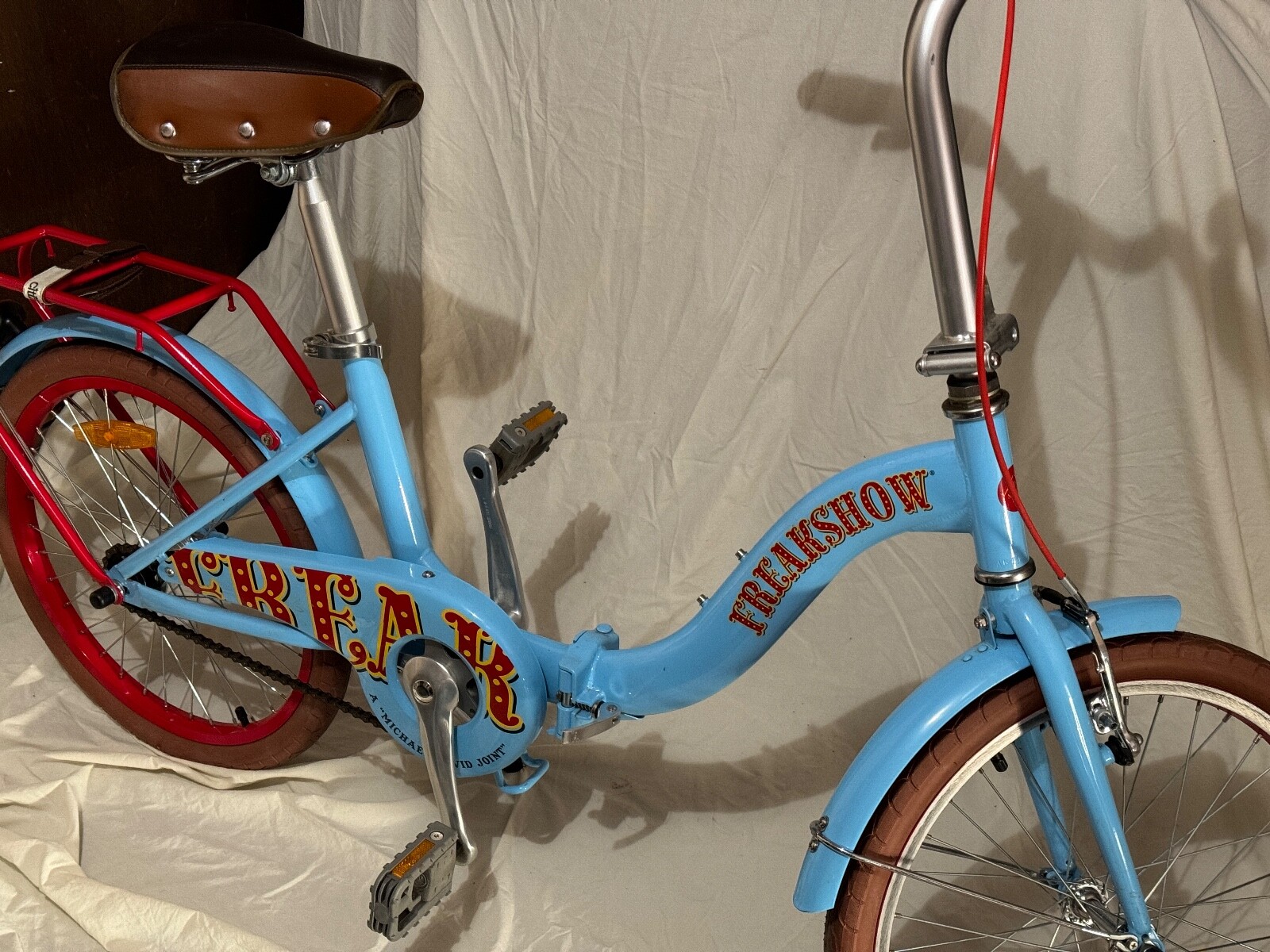 $_32.JPG?set_id=880000500F