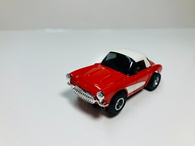 JL / AUTO-WORLD   '57 CORVETTE  RED/WHITE  Slot Car~NEW~run on AFX, AURORA, TYCO