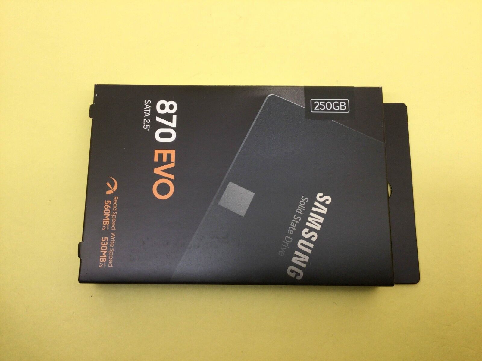 Samsung 870 EVO Series 250GB SATA III Internal 2.5 Samsung 870 EVO Series 250GB SATA III Internal 2.5
