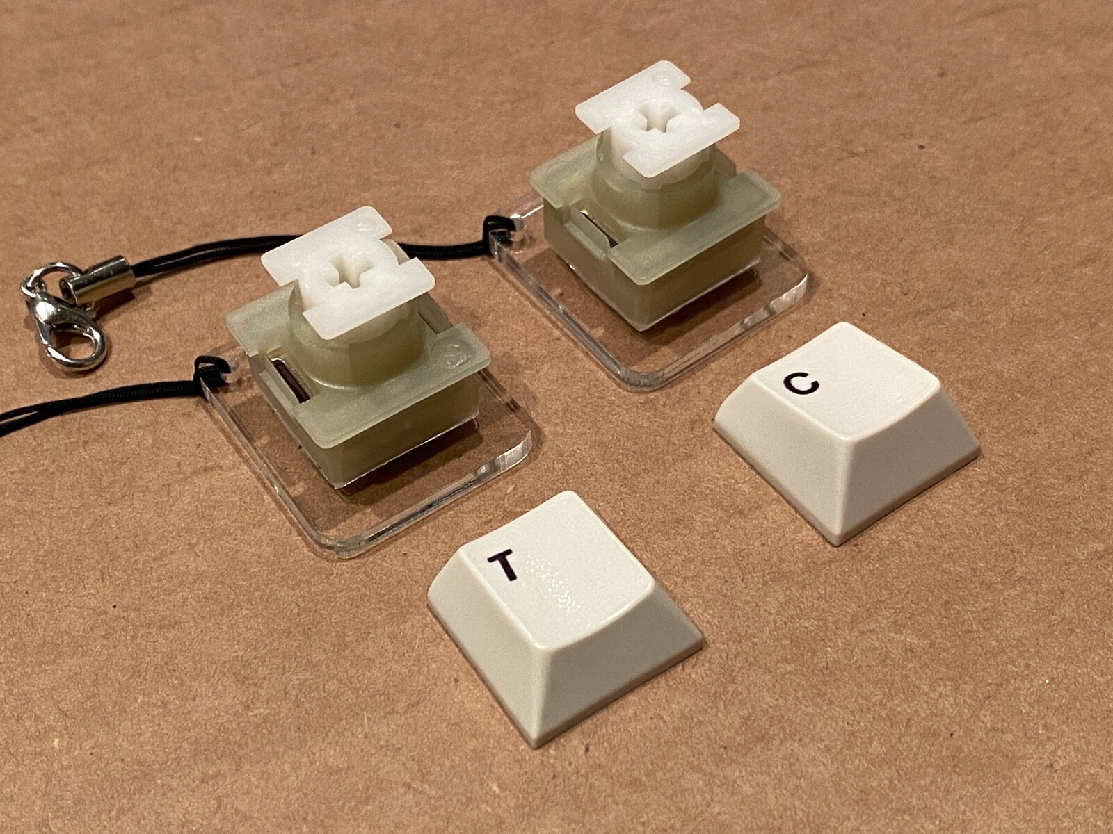 Magnetic switch keyboard